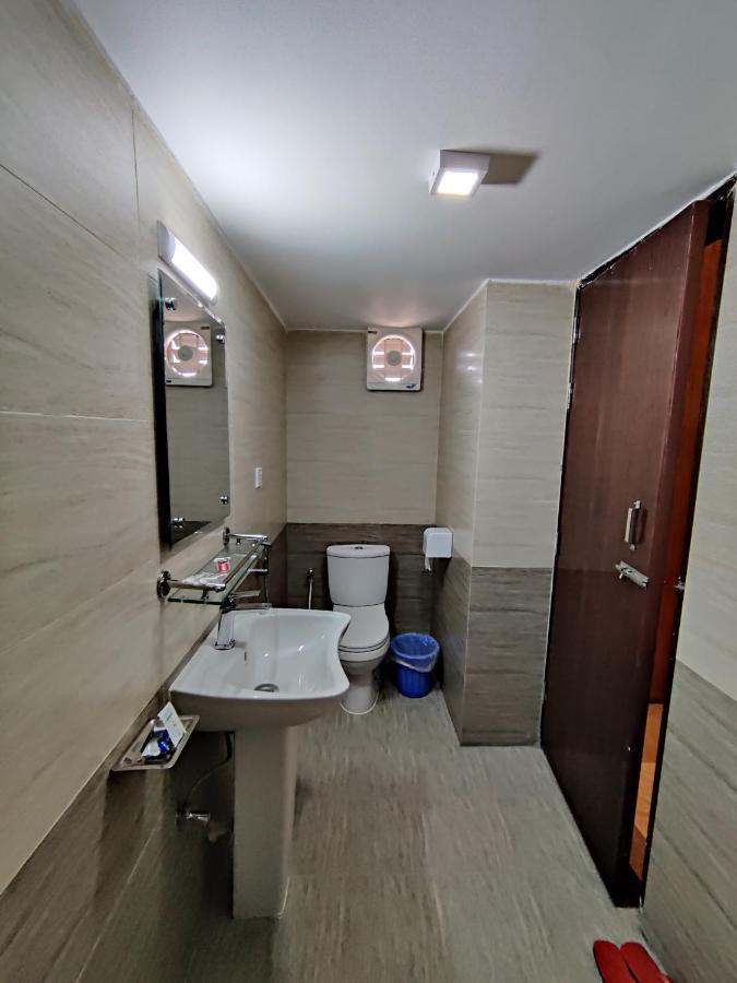 Hotel Sea Moon Cox's Bazar Extérieur photo